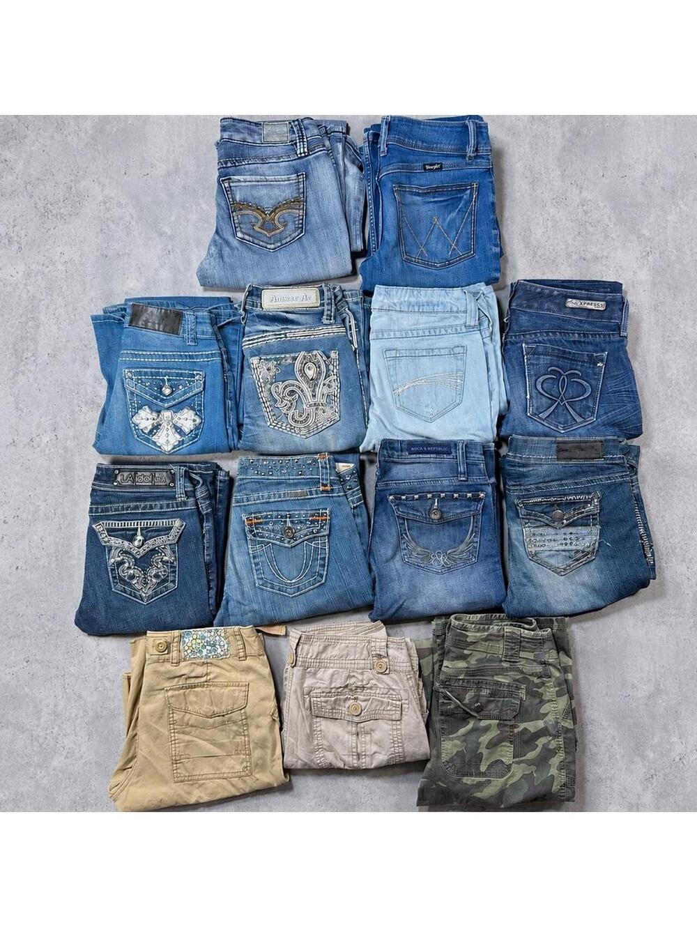 BUNDLE 13 Piece Women’s Y2K Jeans / Shorts / Bottoms Bundle